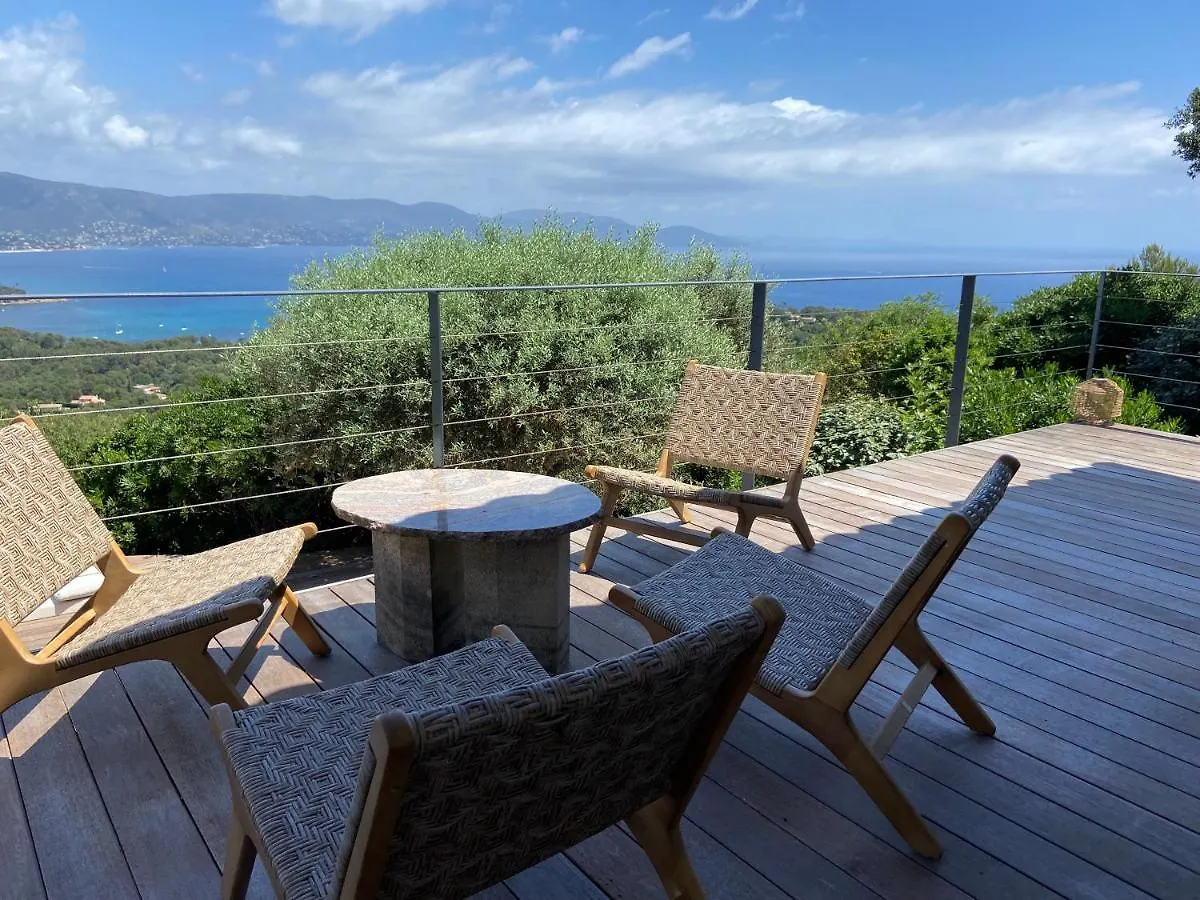 Villa Les Alyzes Bormes-les-Mimosas 0*,  France