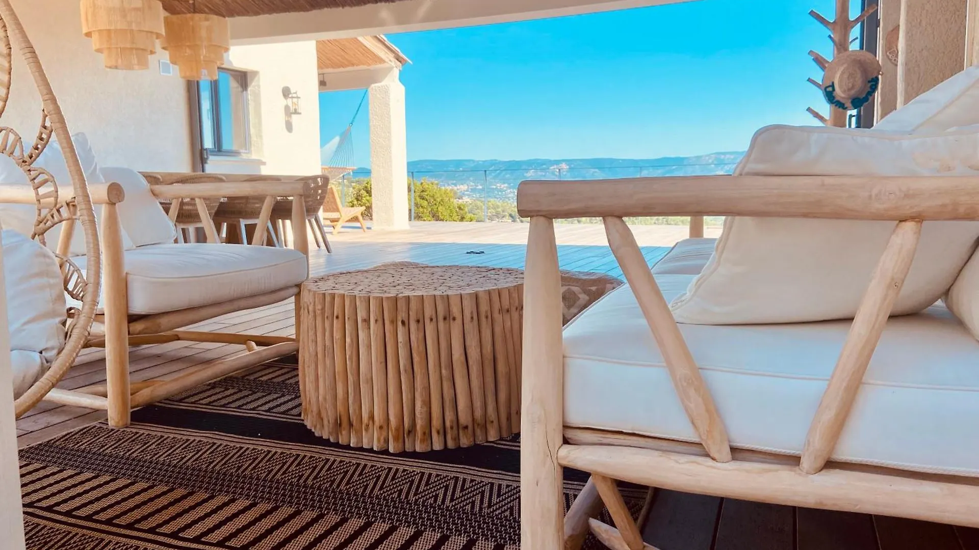 Villa Les Alyzes Bormes-les-Mimosas 0*,  France